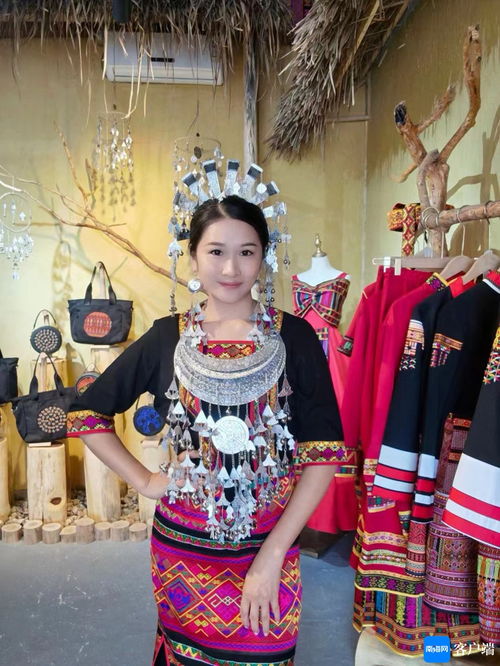 南國(guó)智庫 觀察 簪花圍 火出圈 海南黎族苗族服飾可否也火一把