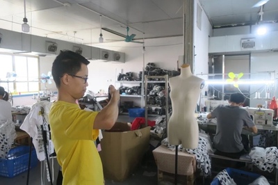 創業故事|從學徒到辦廠再到自媒體人 草根小陳闖廣州之9年經歷